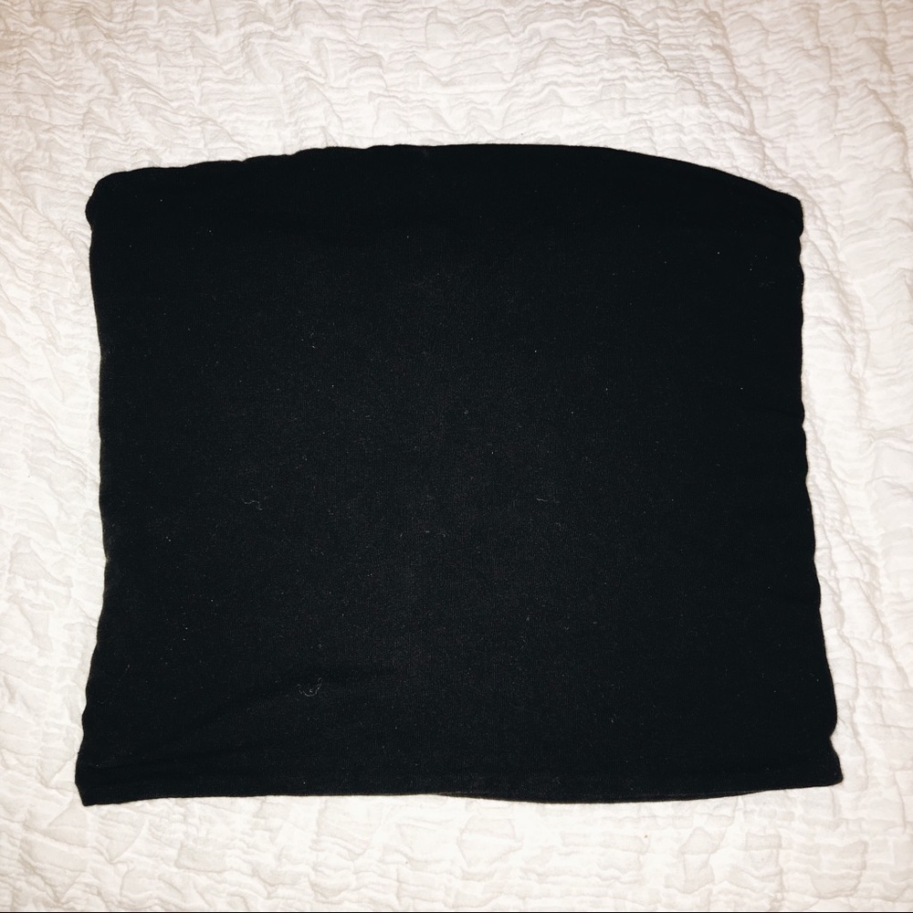 DONATING SOON ✰ Brandy Melville Tube Top ✰
